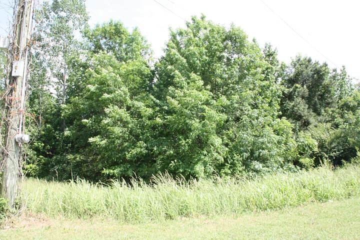 2nd image of Hwy 6 E