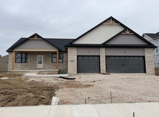 30774 Prairie Dr, Wilmington, IL 60481