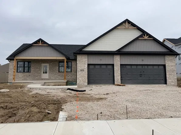 30774 Prairie Dr, Wilmington, IL 60481