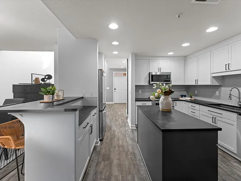 6273 NE Carillion Dr #103 — Photo 6