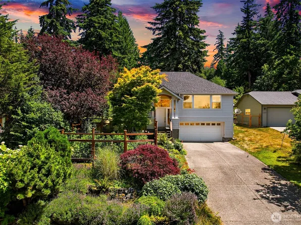 2203 36th Street, Bellingham, WA 98229
