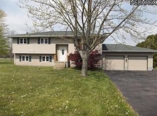 2920 Lyntz Townline Rd SW, Warren, OH 44481