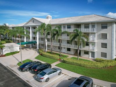 6049 Balboa Circle #301, Boca Raton, FL, 33433