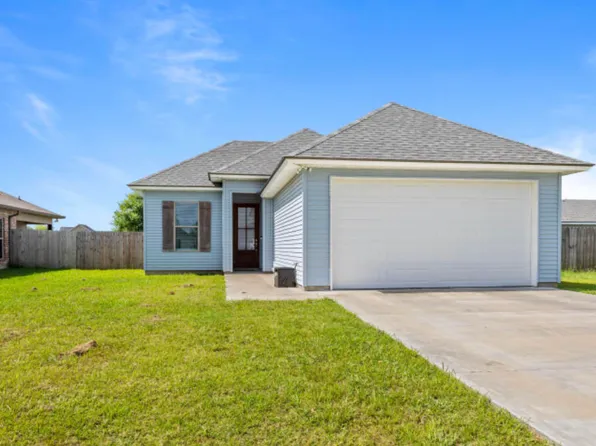 105 Coles Creek Dr, Carencro, LA 70520