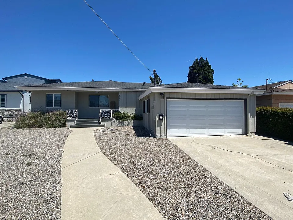 5616 Dorothy Way