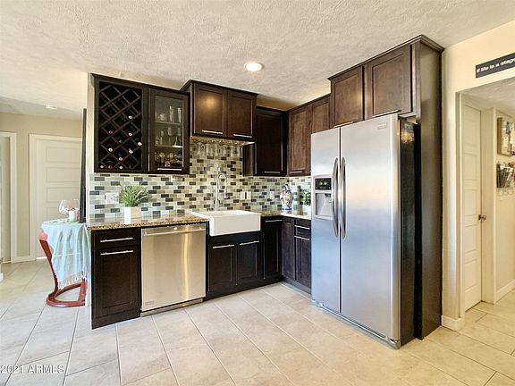 2nd image of 1007 E El Camino Dr