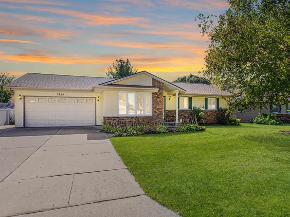 3924 Beacon Hill Drive, Janesville, WI 53546