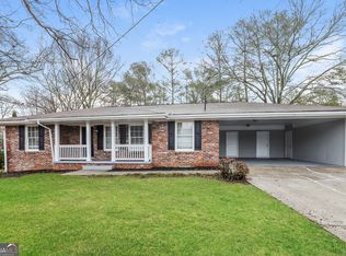 6492 Meadowbrook Ln, Morrow, GA 30260