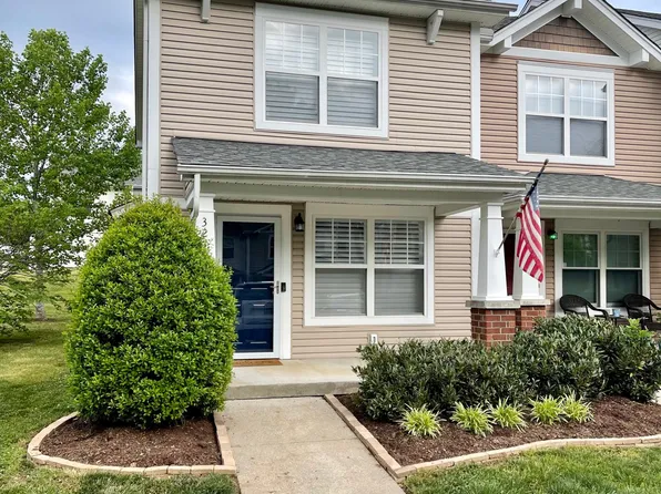 3275 Harpeth Springs Dr, Nashville, TN 37221