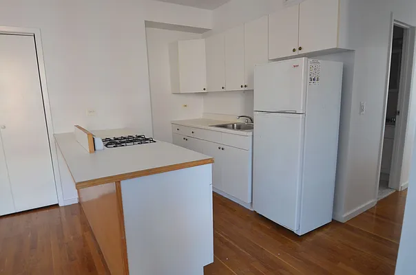 Rented by CITY SKYLINE REALTY INC | media 4