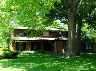 1269 Indian Mound E, Bloomfield Hills, MI