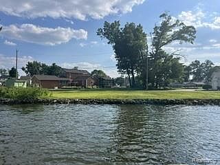 9510 Buckingham White, photo 5
