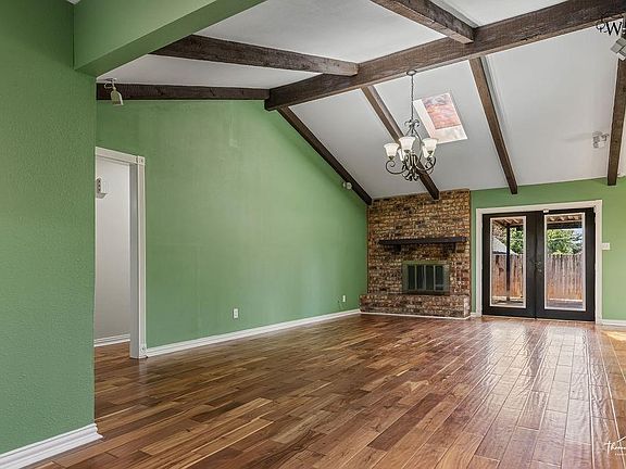 5th image of 5518 Briargrove Dr