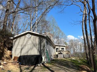 150 Combo Ct, Waynesville, NC 28786