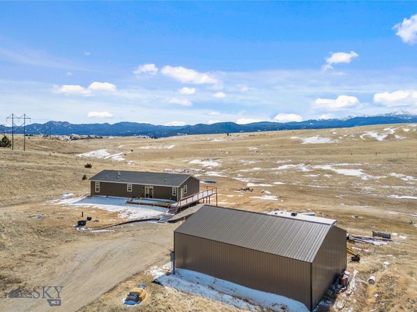 590 Coyote Ln, Butte, MT 59701
