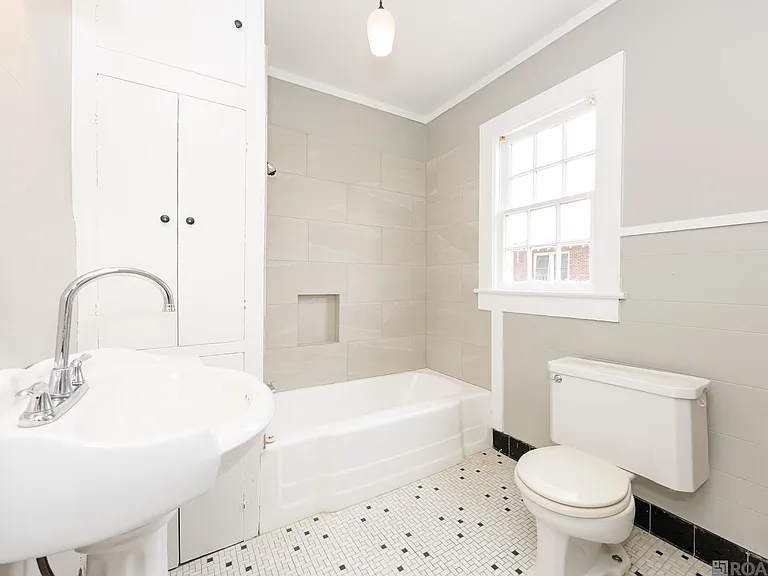 759A Spanish Town Rd — Photo 11
