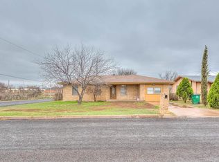 1257 E 24th 1/2 St, San Angelo, TX 76903