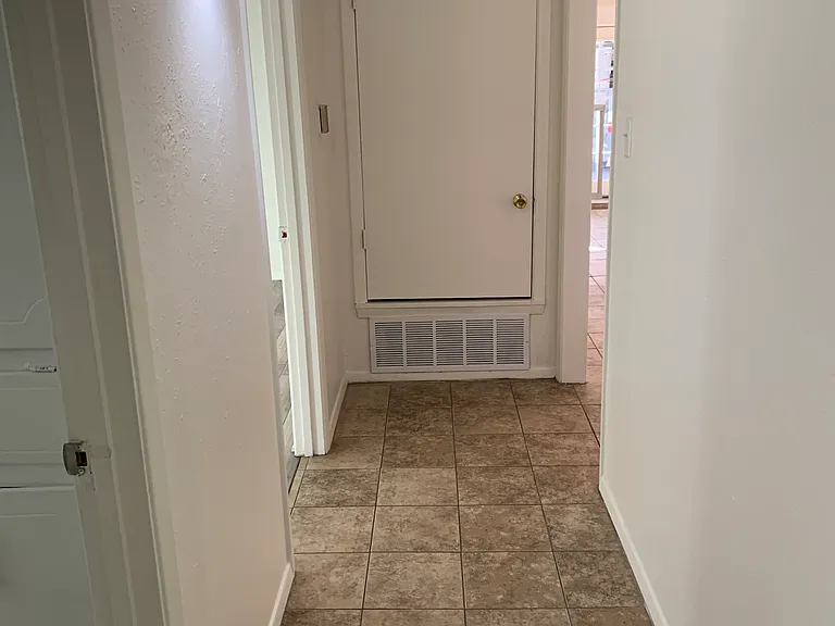 2107 Quail Run #A — Photo 23