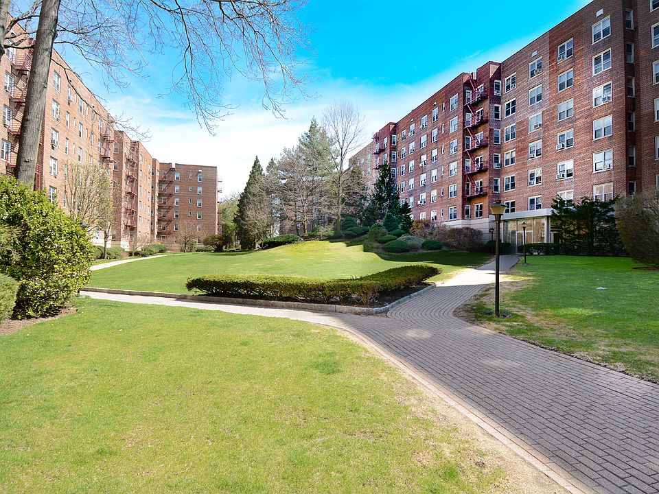 1st image of 1304 Midland Ave APT A39