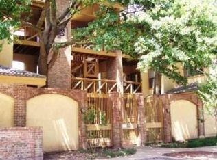 806 W 24th St APT 325, Austin, TX 78705