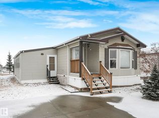 1634 Avenue Maple Rdg #66, Edmonton, AB T6P0A6