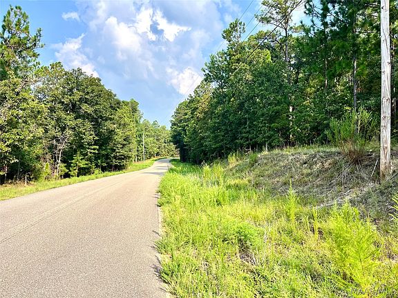 3rd image of 1035 Indian Pines Rd