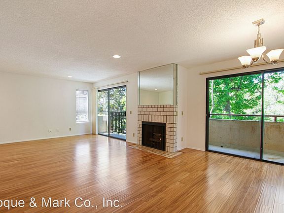 3rd image of 10604 Wilkins Ave APT 201