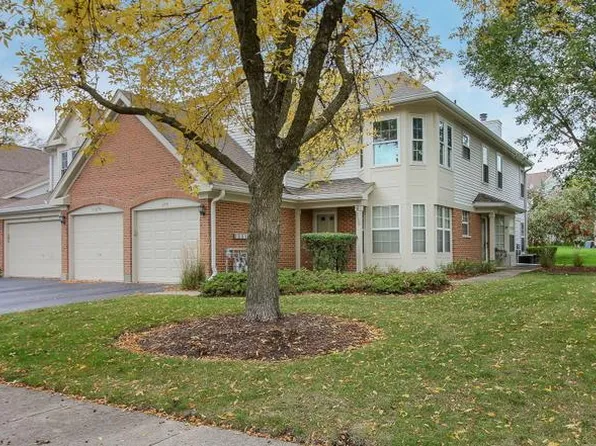 2152 Rob Roy Ct #2152, Hanover Park, IL 60133