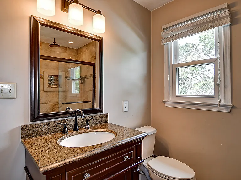 4744 Longmont Rd — Photo 35