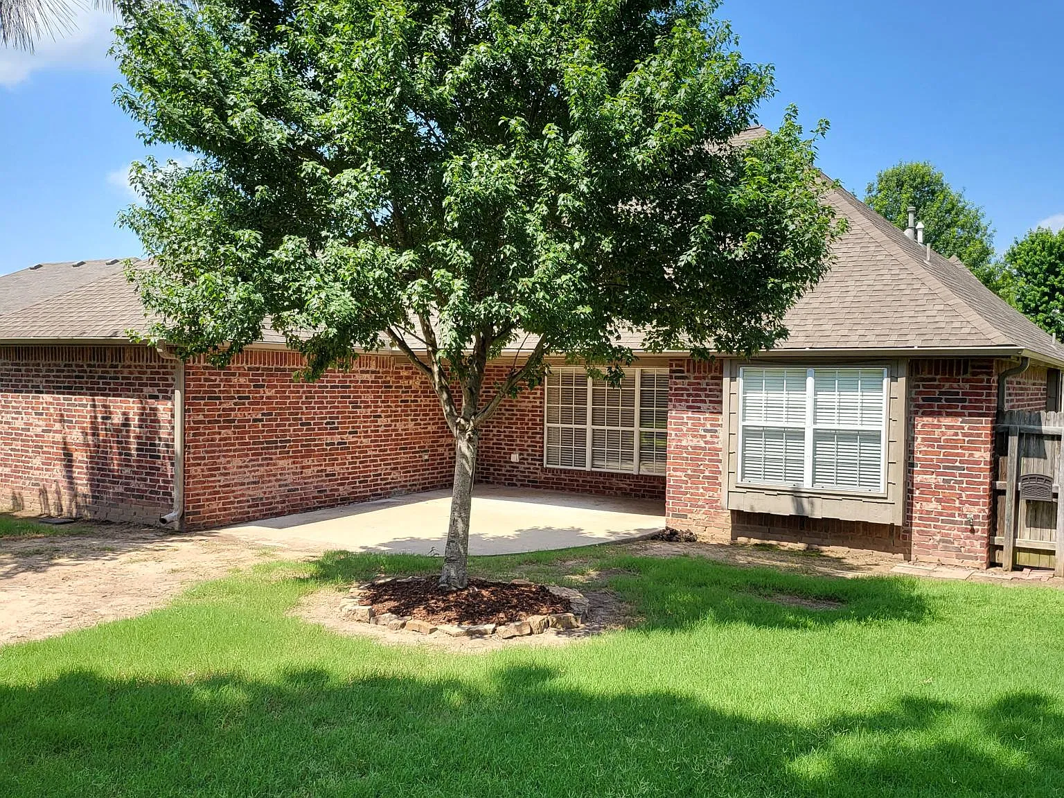 S 98th Ave E, Bixby — Photo 3
