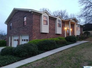 1204 Pineview Ave, Glencoe, AL 35905
