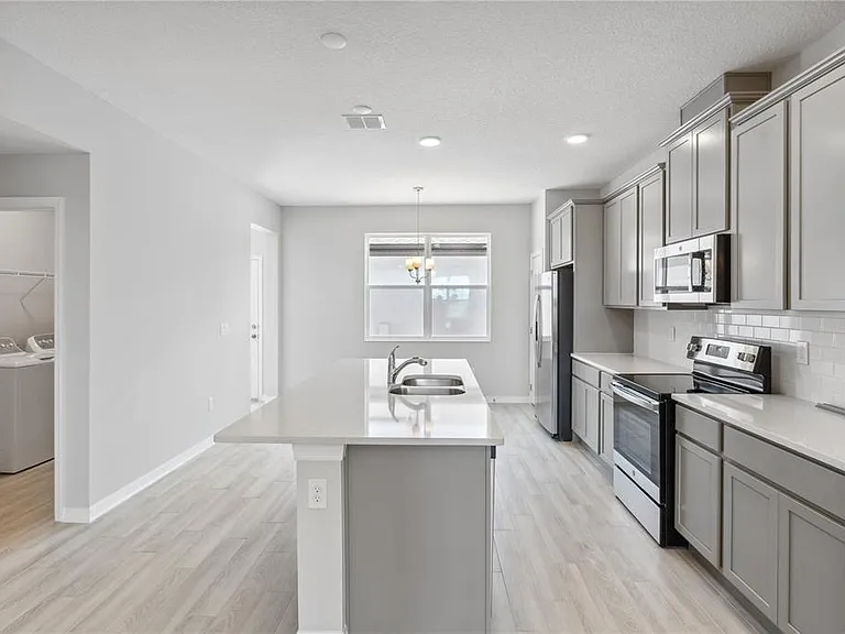 15811 Tollington Aly — Photo 5