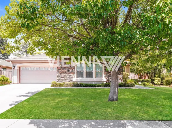 1014 Waterford Dr, West Sacramento, CA 95605