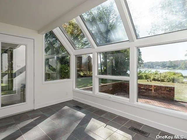 1 Pine Point — Photo 12
