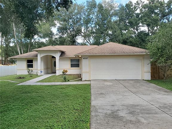 3rd image of 4597 SE 137th Pl