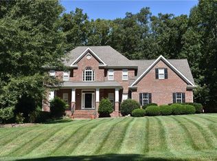 3621 Summit Lakes Dr, Browns Summit, NC 27214