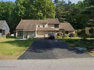 87 Thimbleberry Rd, Malta, NY 12020
