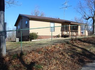 10328 Farm Road 1102, Cassville, MO 65625