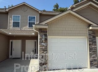 6294 NE 44th St, Kansas City, MO 64117