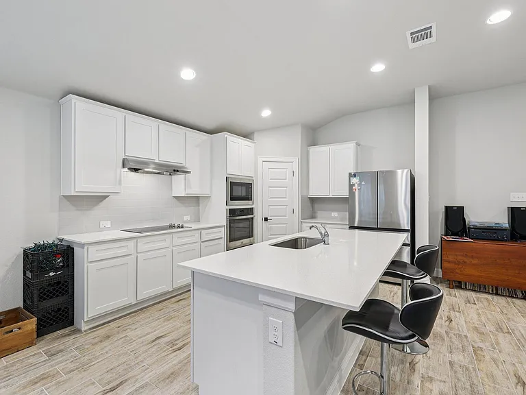 21709 Osage Ln — Photo 12