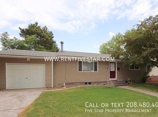 60 Mar Vista Dr, Pocatello, ID 83204