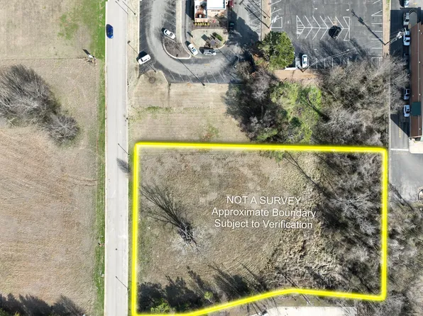 /coulter Cv, New Albany, MS 38652