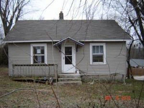 2nd image of 314 E Robertson St