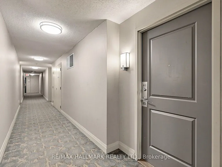 85 E Liberty St #812 — Photo 46