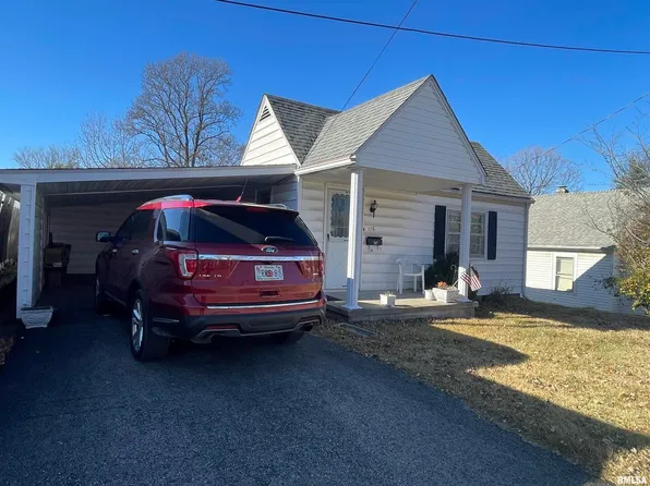 115 East Ave, Anna, IL 62906