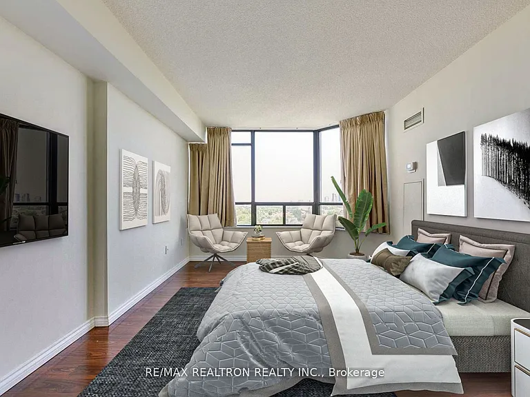 7460 Bathurst St #1609 — Photo 7