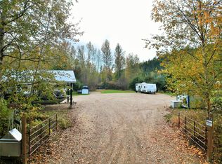 1822 Cemetery Rd, Sicamous, BC V0E 1M1