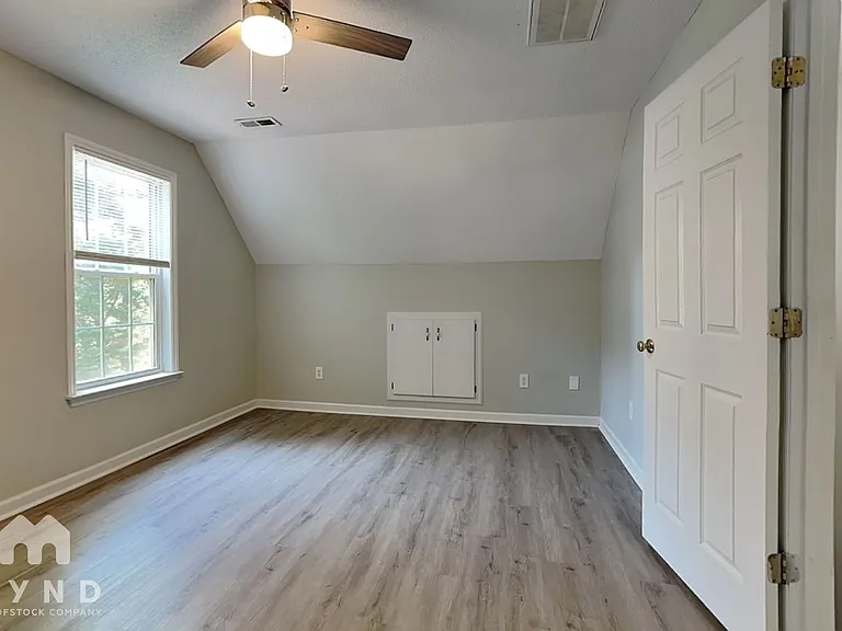 2523 Sumter Dr — Photo 10