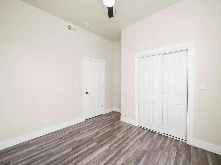 831 N Lawndale Ave — Photo 9