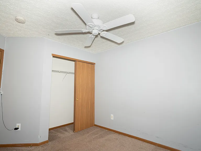 7872 Waggoner Run Dr — Photo 18